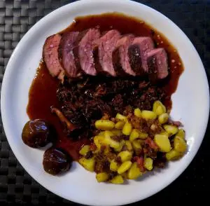 Entenbrust mit Rotweinpilzsauce und Feigen; Foto Michael 6.11.25