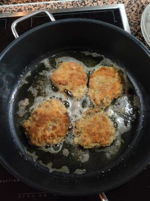 Austernpilzschnitzel in der Pfanne; Foto Matthias 20.12.24