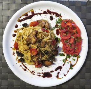 Mediterrane Pasta mit Sommersteinpilzen; Michael 11.8.23