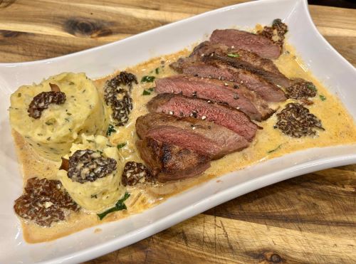 Rehrücken mit einer Morchel-Bärlauch-Cognac-Sauce; Foto Heike 11.4.25