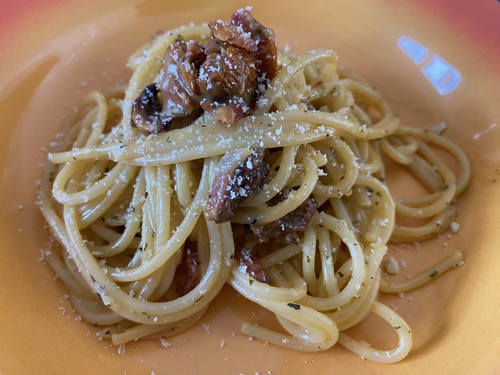 Spaghetti nach Carbonara-Art mit Mischpilzen; Foto Volkmar 30.9.23