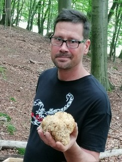 Tobias mit Krauser Glucke; Foto Sigi 26.8.23