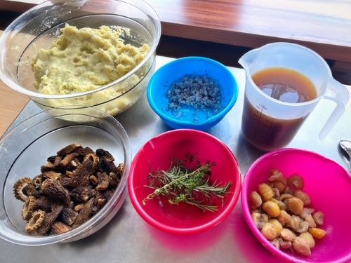 Zutaten für Getrüffelte Kartoffelroulade; Foto Stefan 25.12.24