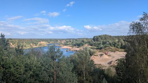 Waldlandschaft in der Wedemark mit Baggersee; Foto Véronique 20.9.26 Waldlandschaft in der Wedemark mit Baggersee; Foto Véronique 20.9.26
