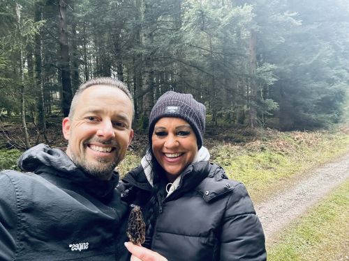 Michael und Simone mit Spitzmorchel; Foto Michael 30.3.26