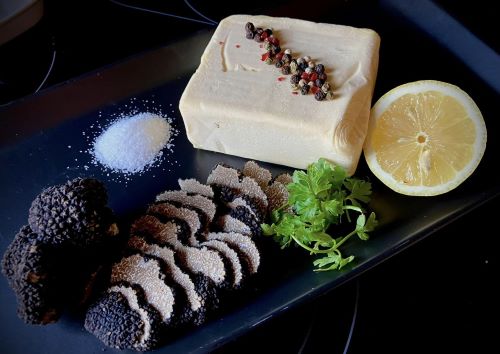 Zutaten für Sommertrüffelbutter; Foto Heike 14.7.24